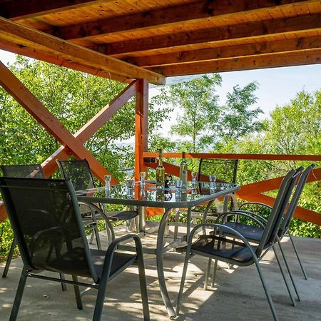 Panoráma Apartmanház Esztergom Esterno foto