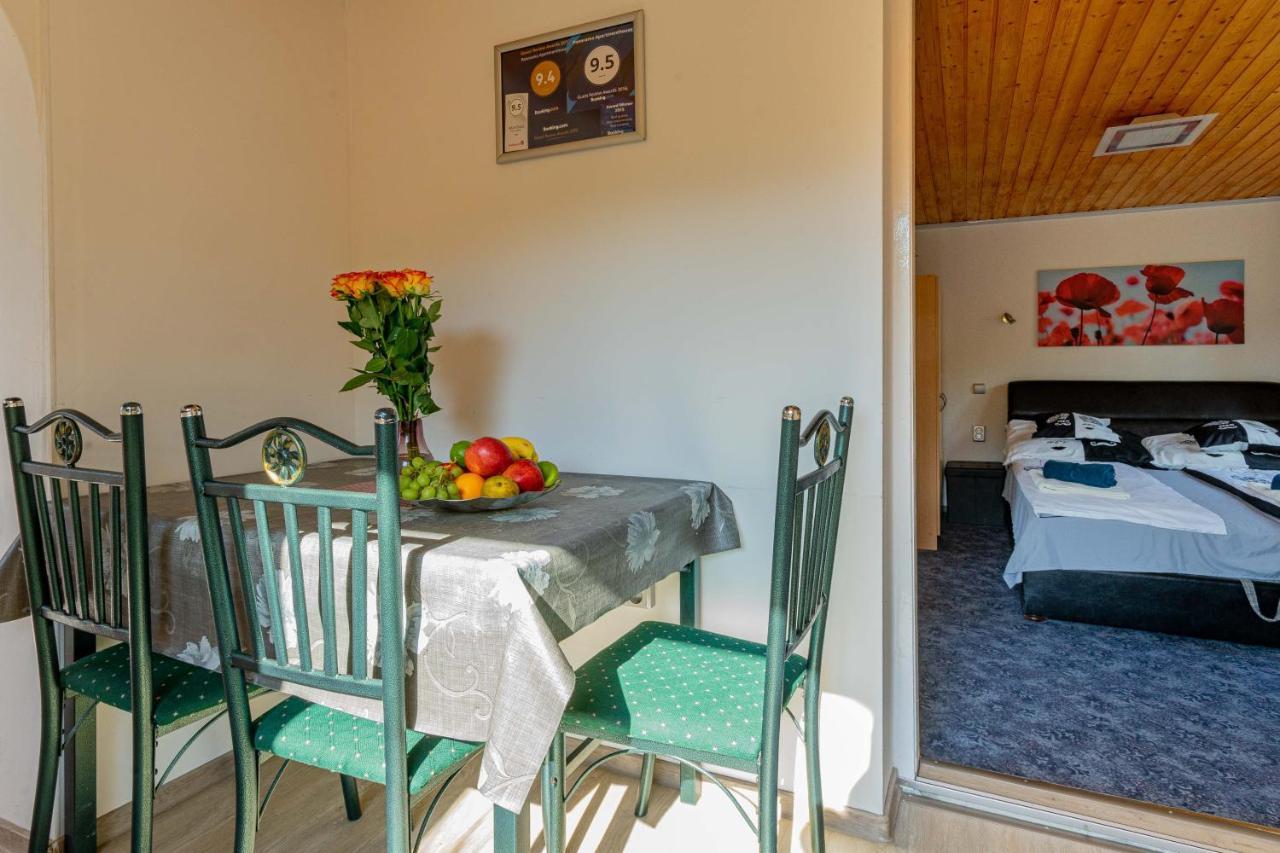Panoráma Apartmanház Esztergom Esterno foto