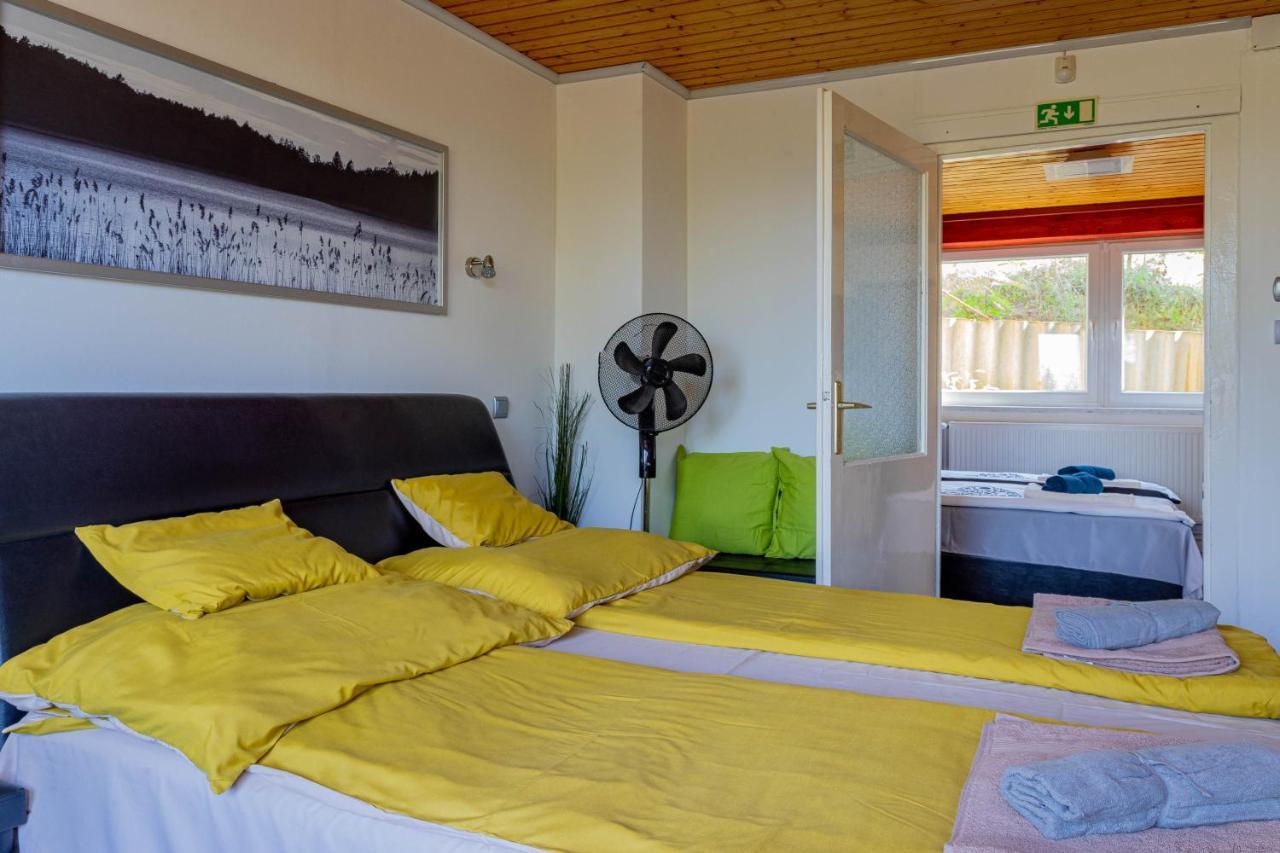 Panoráma Apartmanház Esztergom Esterno foto