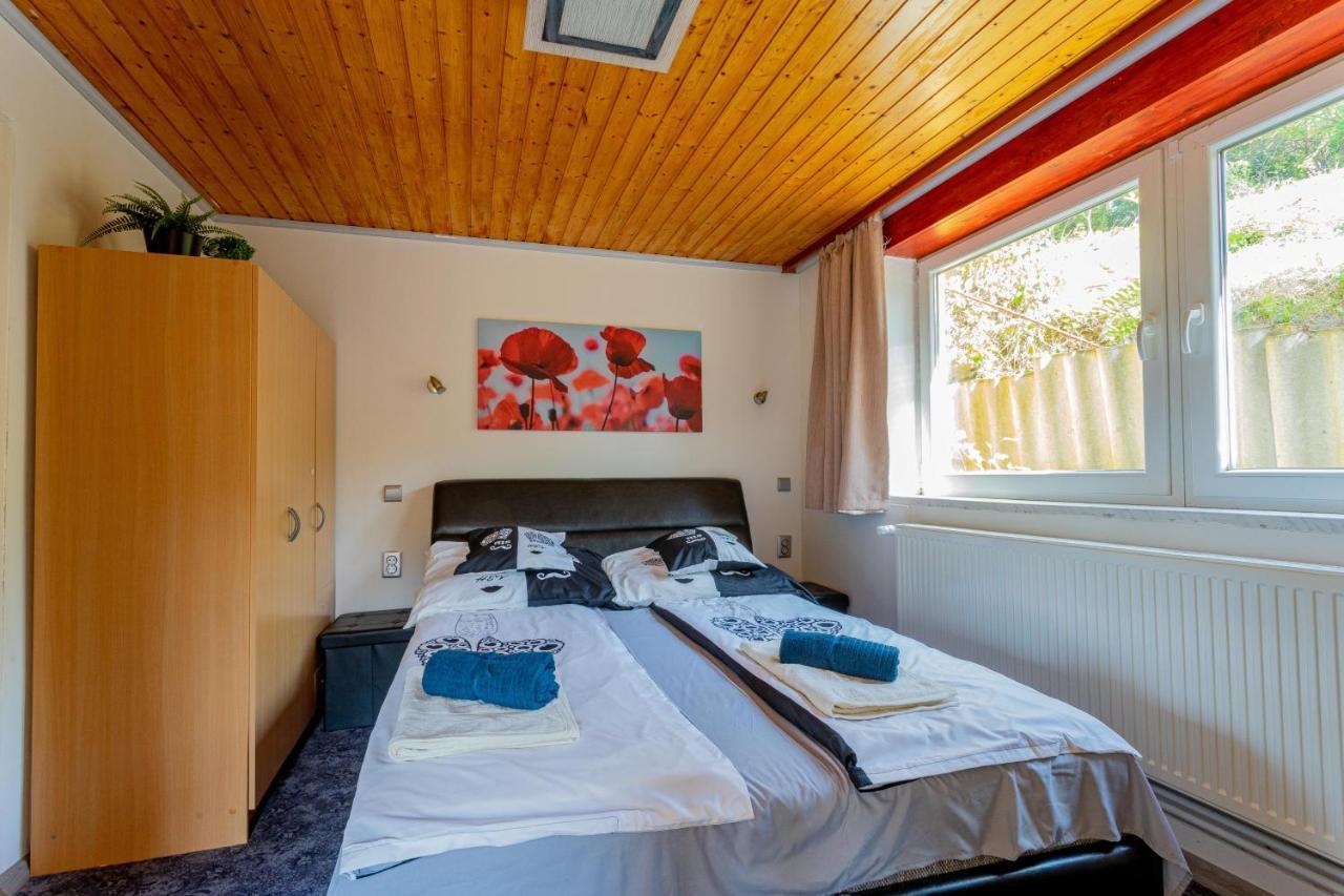 Panoráma Apartmanház Esztergom Esterno foto